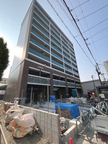 建物外観　建設中の写真です。