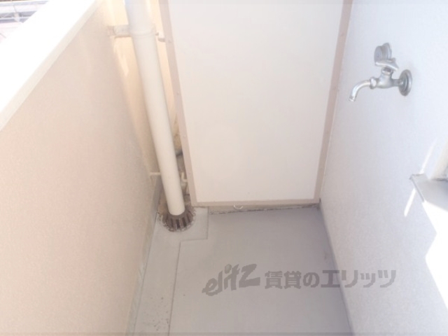 その他部屋・スペース　洗濯機はベランダに設置できます