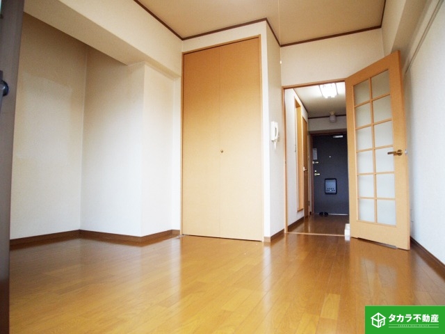 居室・リビング　写真は６０１号