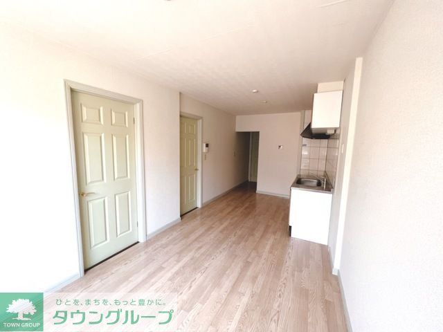 居室・リビング　お問合せはタウンハウジングまで！※現地待合わせ相談可能