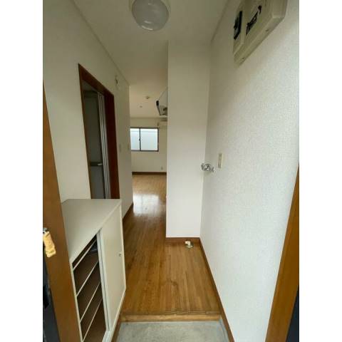 玄関　※他部屋参考写真