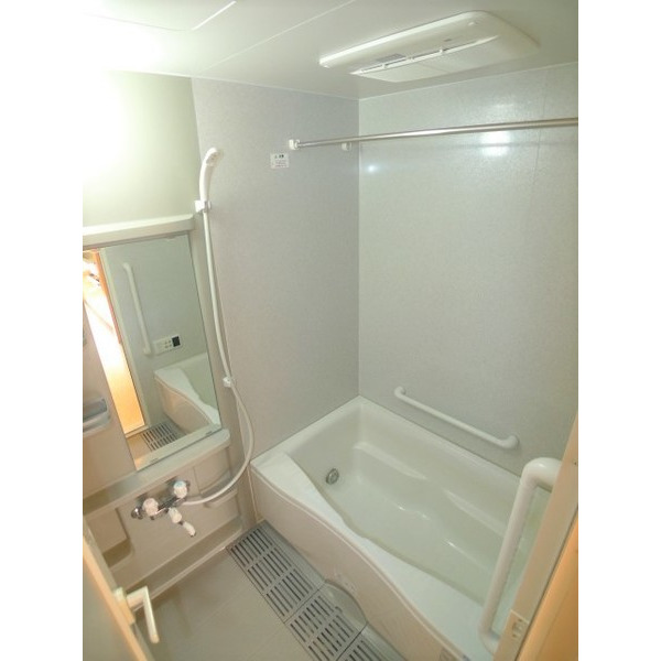 バス・シャワールーム　別室参考写真