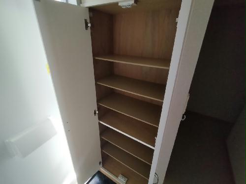 収納　靴箱