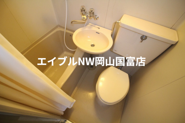 バス・シャワールーム