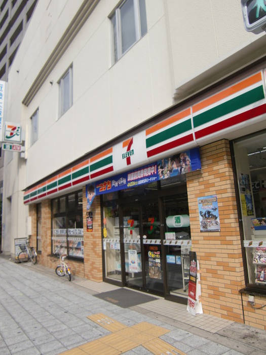 コンビニ　コンビニ（コンビニ）まで120m