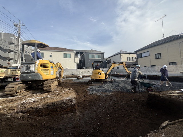 建物外観　～完成まで待ち遠しいなぁ～