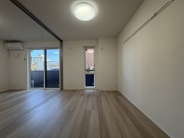 居室・リビング　同施工会社参考写真