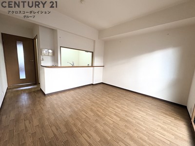 居室・リビング　南向き12.1帖のLDK☆