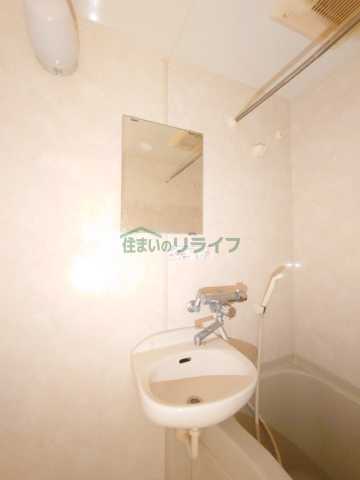 洗面設備　別部屋参考写真となります。