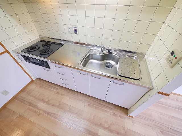 キッチン　キッチンでお料理をお楽しみください