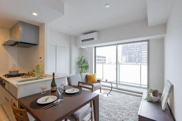 居室・リビング　別号室の参考写真