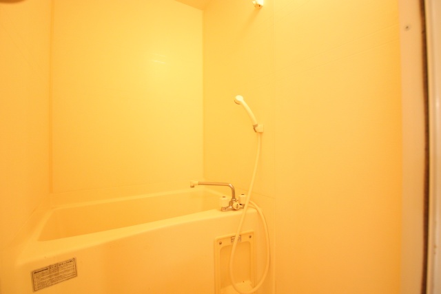 バス・シャワールーム　別室の参考写真です。※現況優先