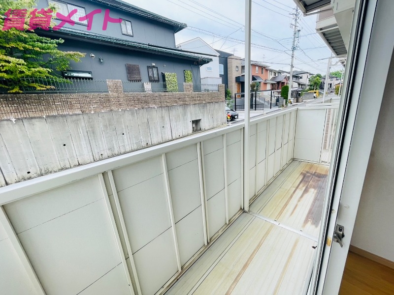 バルコニー　反転タイプ参考写真