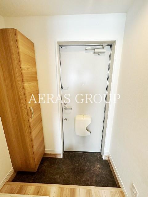 玄関　同仕様タイプ