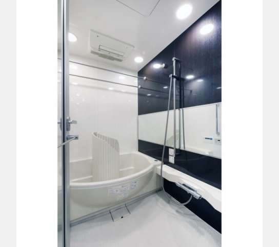 バス・シャワールーム　別部屋参考写真