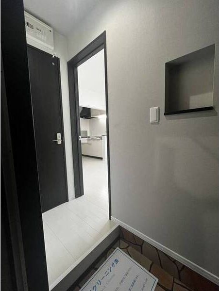 玄関　広々とした玄関です!