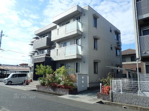 建物外観　外観写真（昼）