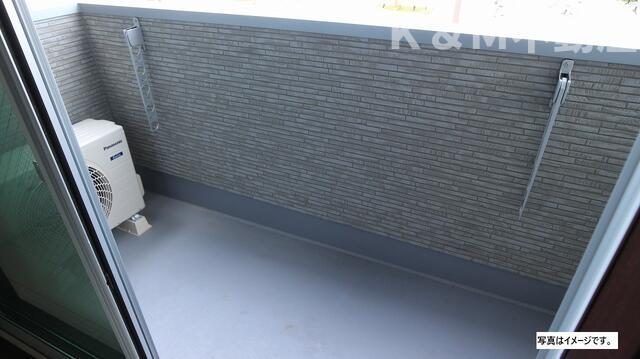 バルコニー　広々としたバルコニーです