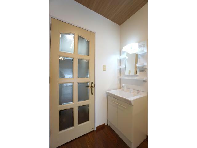 洗面設備　独立洗面台