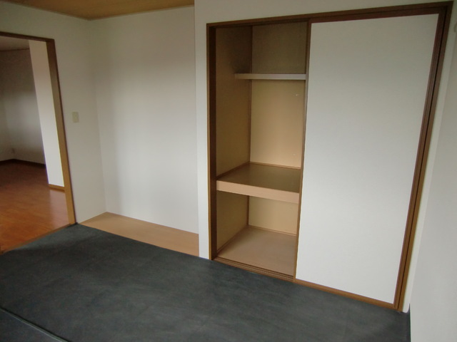 その他部屋・スペース　和６帖