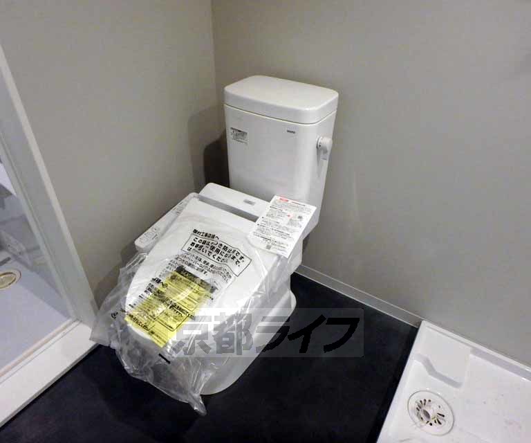 トイレ　清潔感のあるトイレです