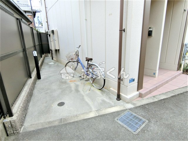 駐車場　駐輪スペース