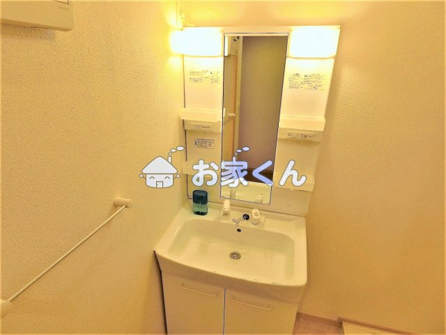 洗面設備　シャンプードレッサー