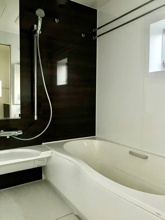 バス・シャワールーム　日々の疲れを癒すお風呂付です