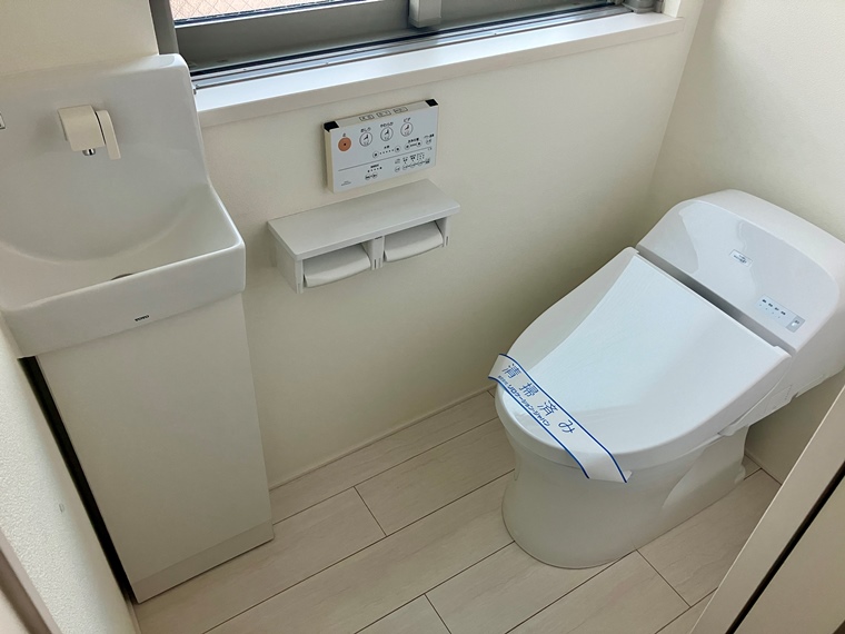 トイレ　清潔感のあるトイレです