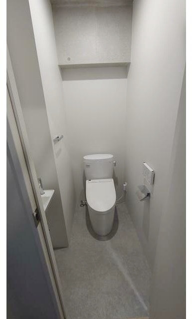 トイレ　嬉しい温水洗浄便座♪