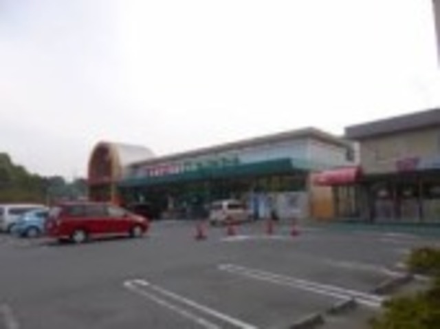 ショッピングセンター　フレンドマート御園（ショッピングセンター）まで632m