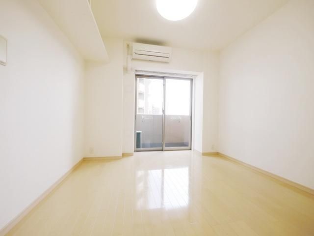 居室・リビング　別のお部屋の写真です。