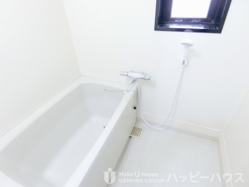 バス・シャワールーム　退去予定の為現状を優先します。