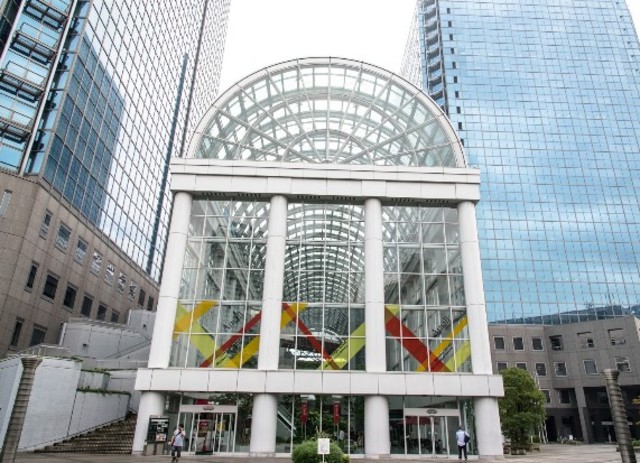 ショッピングセンター　シーバンスア・モール（ショッピングセンター）まで437m