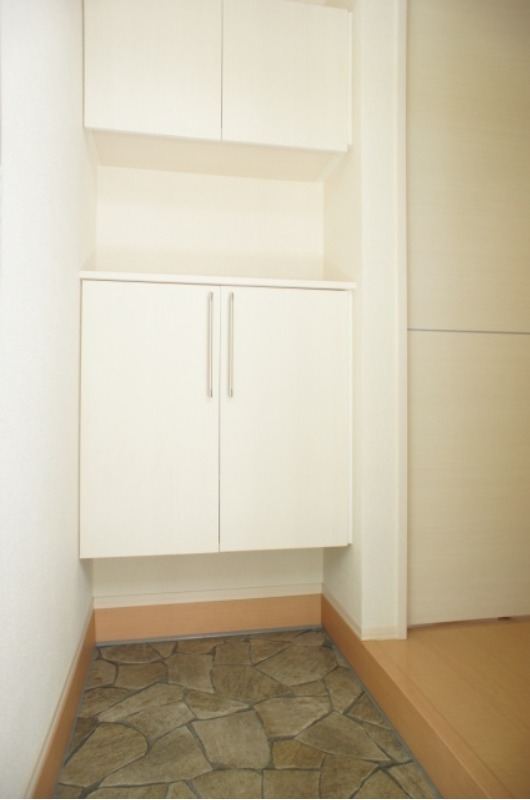 玄関　図面と現状に相違がある場合には現状を優先