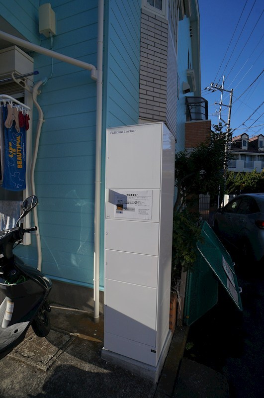 その他　忙しい毎日を支える宅配ボックス完備。 荷物の再配達を気にせず