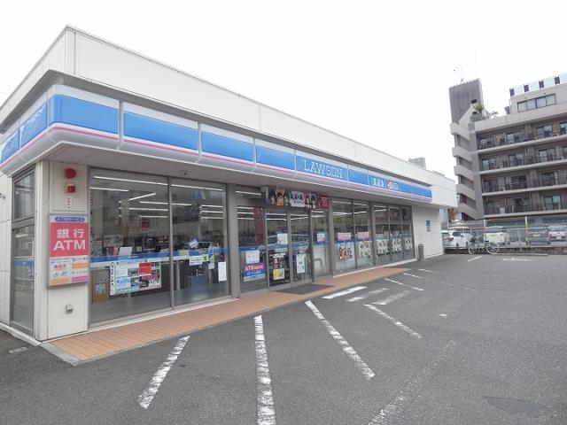 コンビニ　ローソン鹿児島上荒田店（コンビニ）まで344m