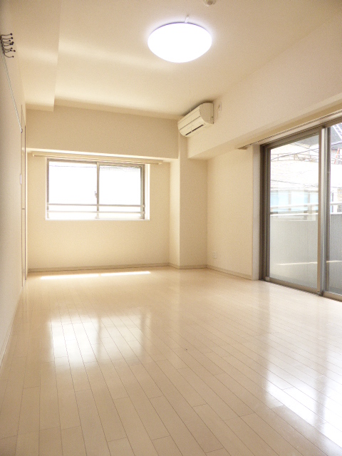 居室・リビング　居室