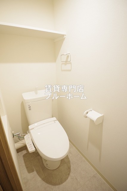 トイレ　温水洗浄便座付のトイレ！