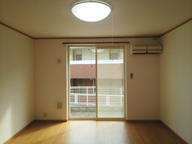 居室・リビング　おしゃれなリビングです