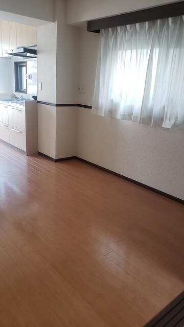 居室・リビング　オズアザブイーストレジデンス