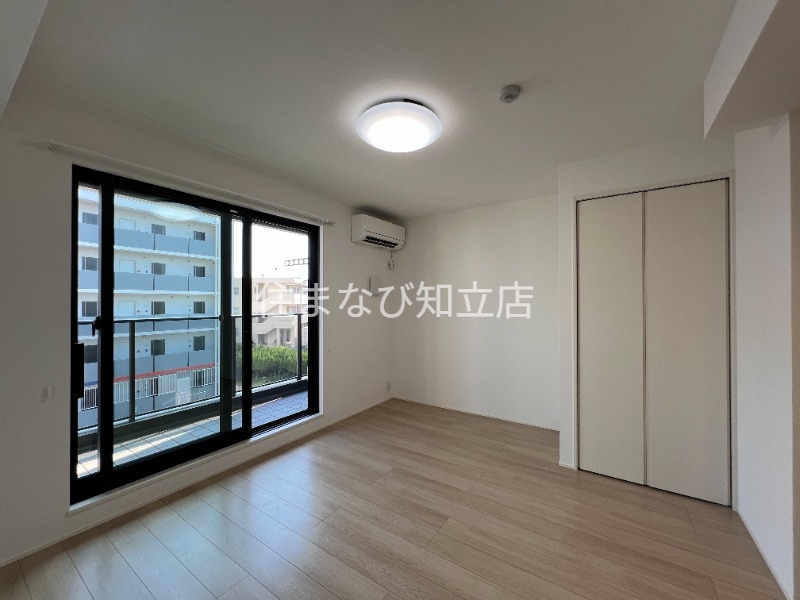 居室・リビング　同型タイプ