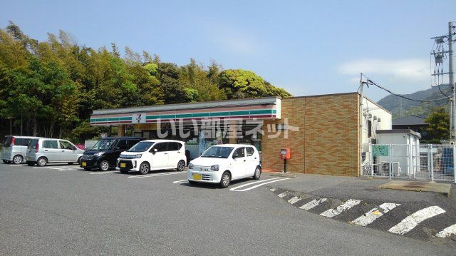 コンビニ　セブンイレブン下関球場前店（コンビニ）まで1128m