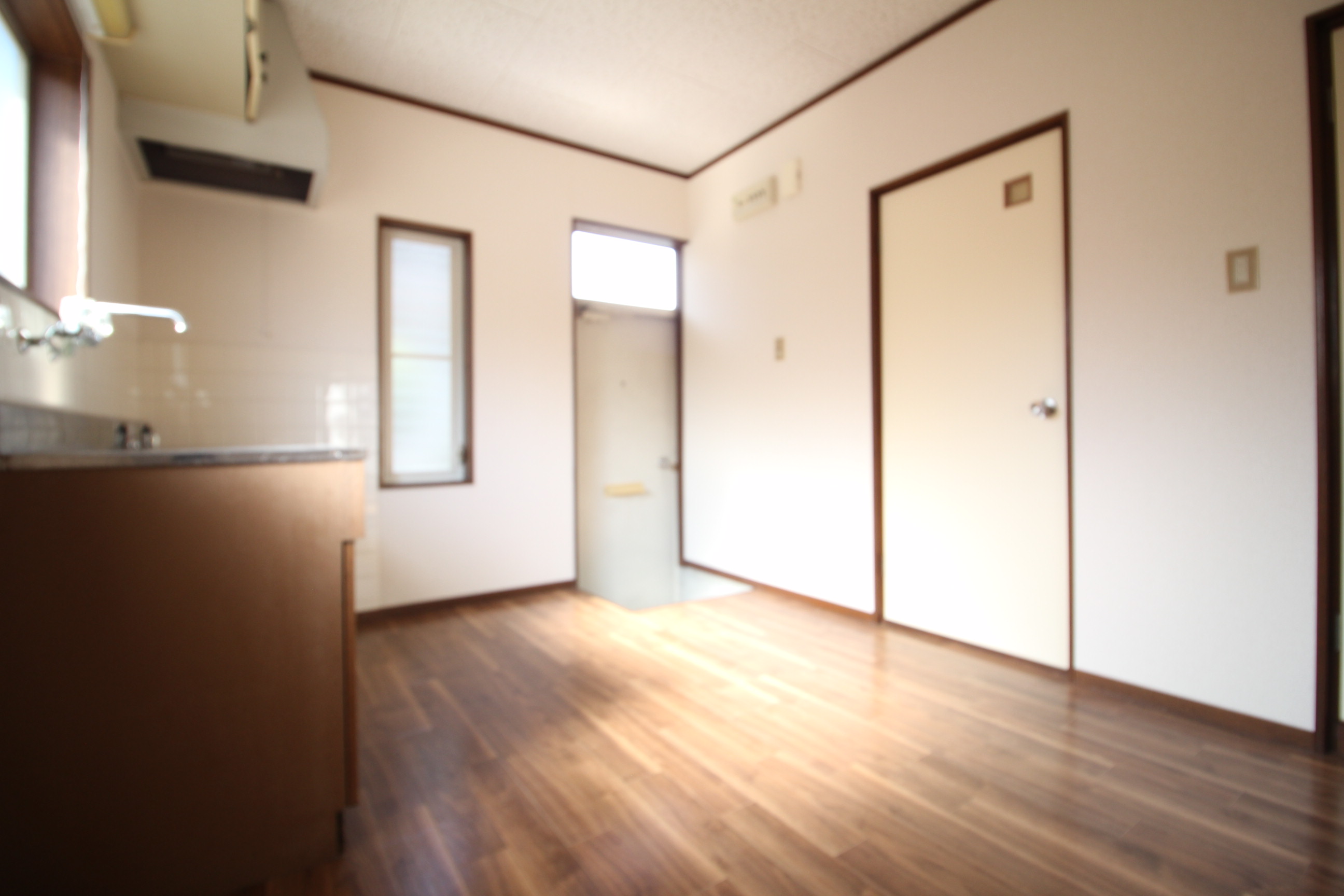 玄関　玄関入るとこんな感じ♪