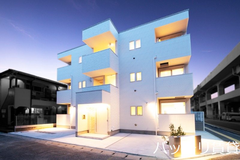 建物外観　外観はパース画像の為、現況を優先いたします。