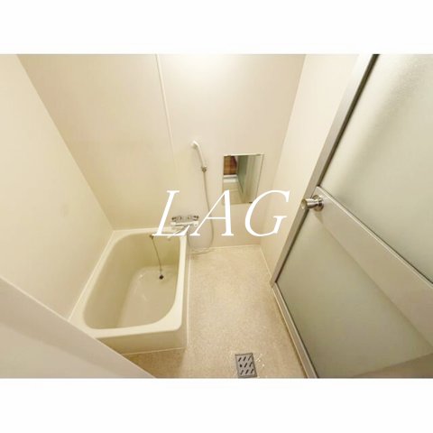 バス・シャワールーム　お風呂です。