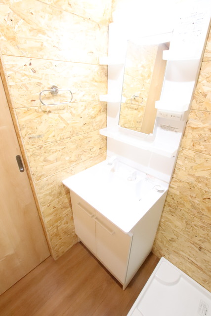 洗面設備　※別室参考写真。