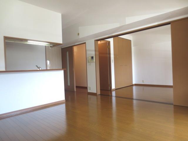 居室・リビング　【居間・リビング】リビング