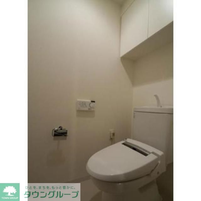 トイレ　※写真は同タイプ住戸です。