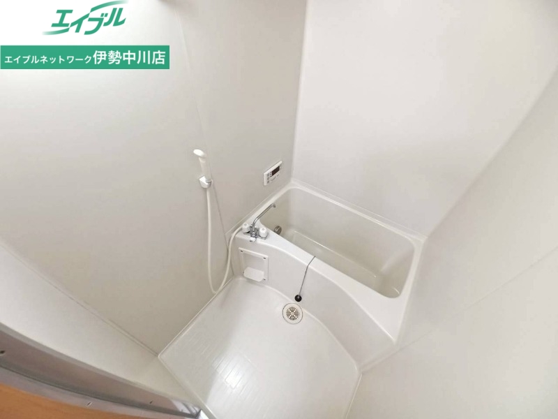 バス・シャワールーム　同型参考写真